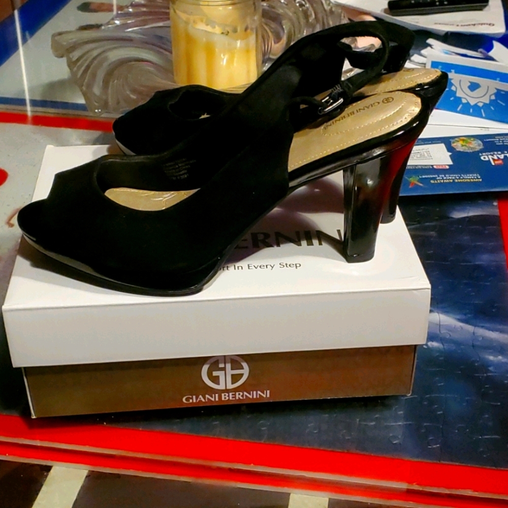 Sling back shoes